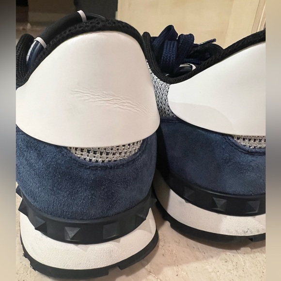 VALENTINO GARAVANI Logo Mesh Sneaker - Picture 9 of 10